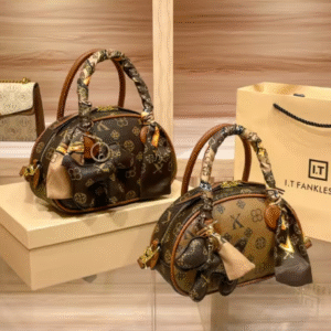 حقيبة يد نسائية ماركة 2025 جديدة حقيبة على شكل صدفة